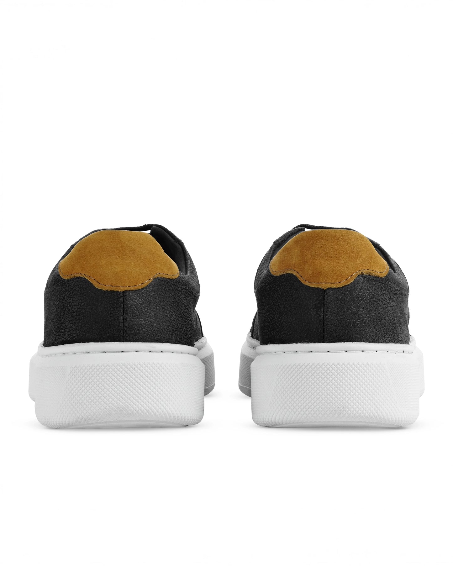 Sneakers St. Moritz — Allure Urbaine Moderne