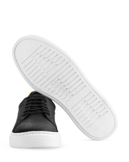 Sneakers St. Moritz — Allure Urbaine Moderne