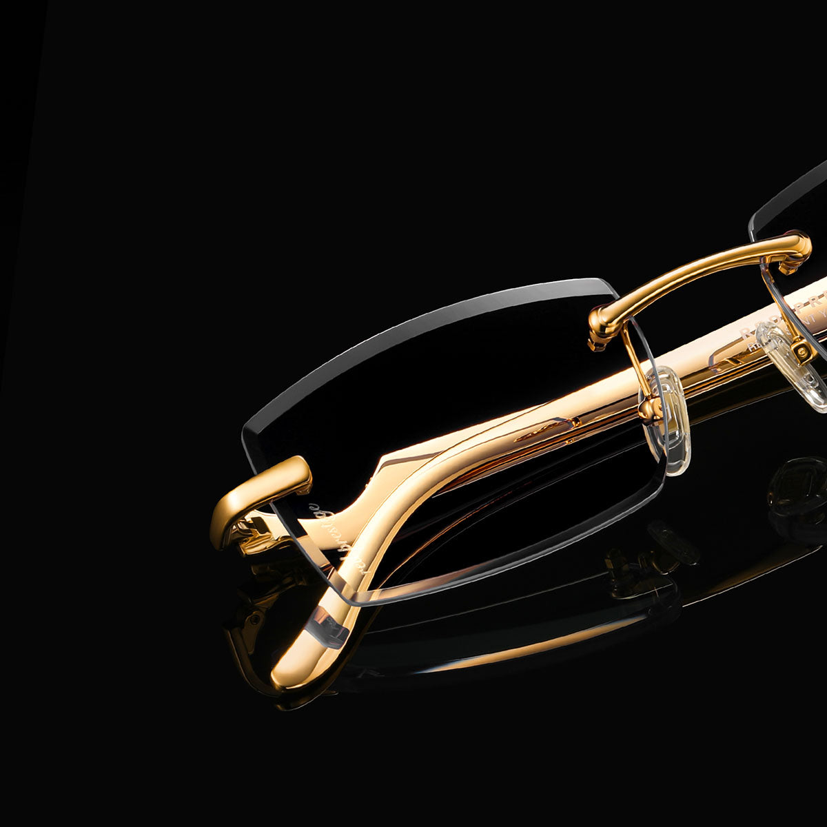 Lunettes Aurum — Finition Dorée